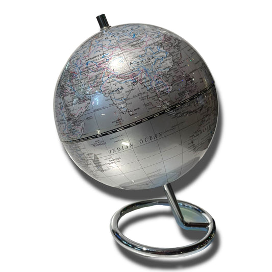 Globo terráqueo 19 cm de altura